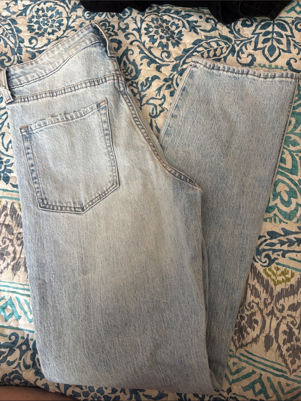 H&M Light Blue High-Rise Straight Jeans